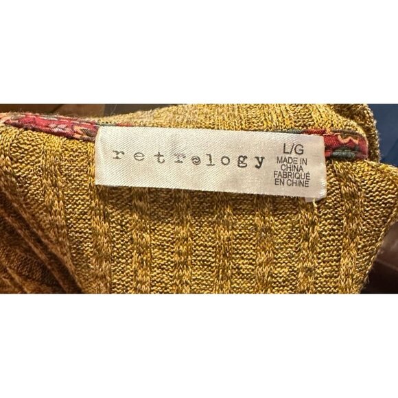 LARGE retrology Yellow Ribbed Button-Up Short Sleeve Sweater Top buttons - Picture 2 of 2